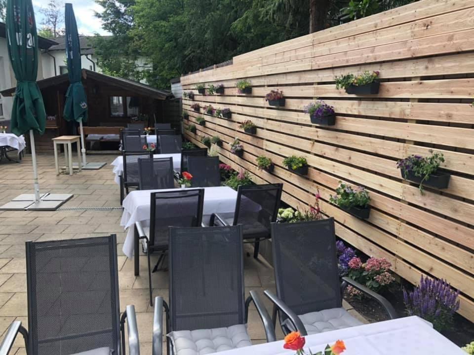 Hotel-Restaurant Schmachtenbergshof Essen Exterior foto